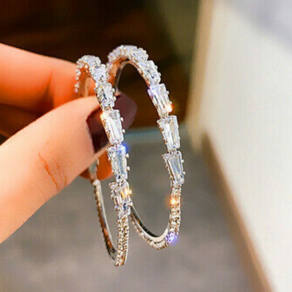 NWT DIAMOND Luxury Sterling Silver Hoop Earrings